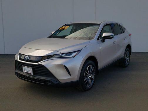 2023 Toyota Venza LE