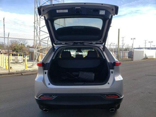 2023 Toyota Venza LE