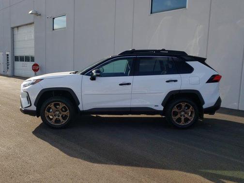 2024 Toyota RAV4 Hybrid Woodland Edition