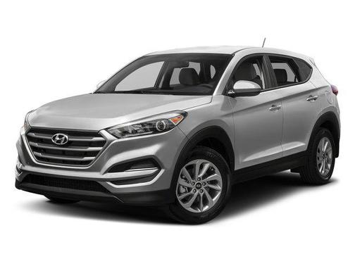 Molten Silver 2017 Hyundai TUCSON SE