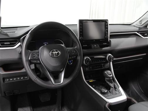 2022 Toyota RAV4 Limited