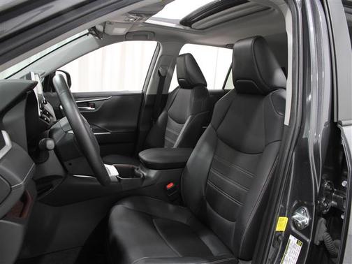 2022 Toyota RAV4 Limited