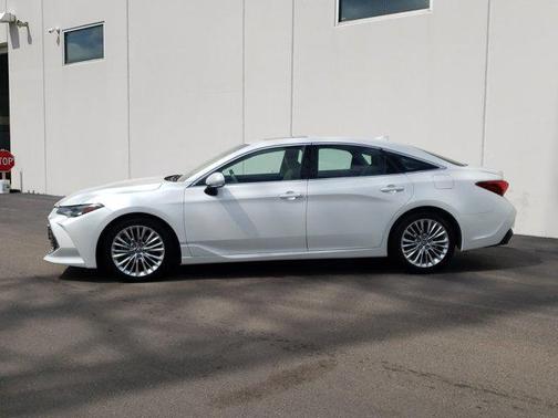 2019 Toyota Avalon Limited