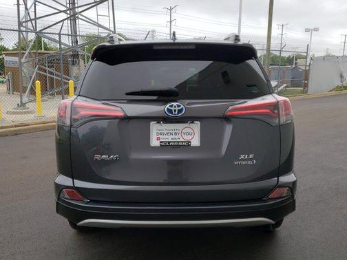 2016 Toyota RAV4 Hybrid XLE