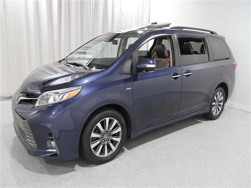 2020 Toyota Sienna Limited Premium