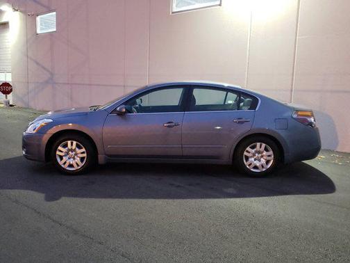 2010 Nissan Altima 2.5 S