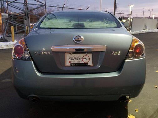 2010 Nissan Altima 2.5 S