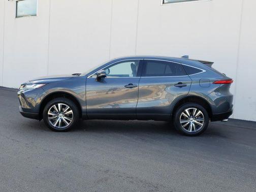 2023 Toyota Venza LE