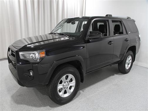 2022 Toyota 4Runner SR5