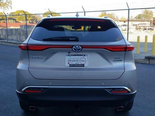 2021 Toyota Venza XLE