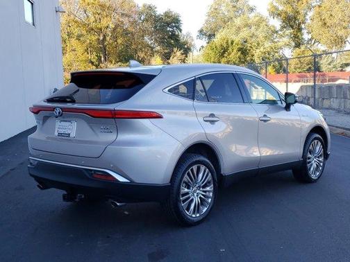 2021 Toyota Venza XLE