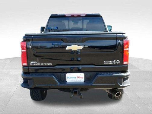 2025 Chevrolet Silverado 3500 High Country