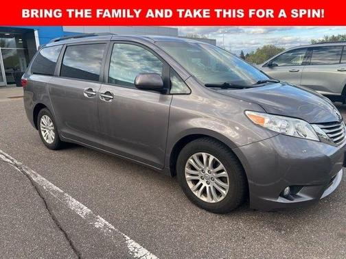 Predawn Gray Mica 2015 Toyota Sienna XLE