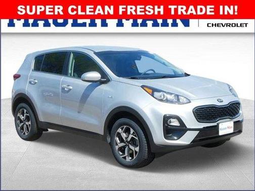Sparkling Silver 2021 Kia Sportage LX