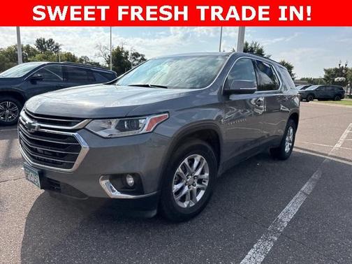 2021 Chevrolet Traverse LT Cloth