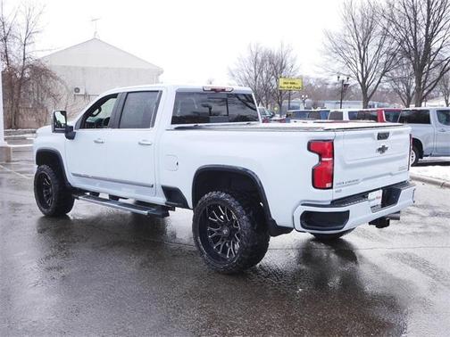 2026 Chevrolet Silverado 3500 High Country