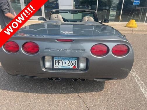 2003 Chevrolet Corvette Base