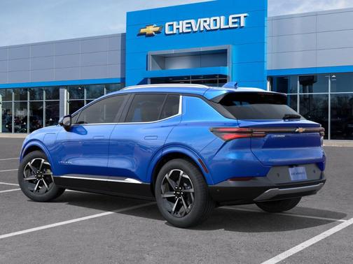 2025 Chevrolet Equinox EV LT 2