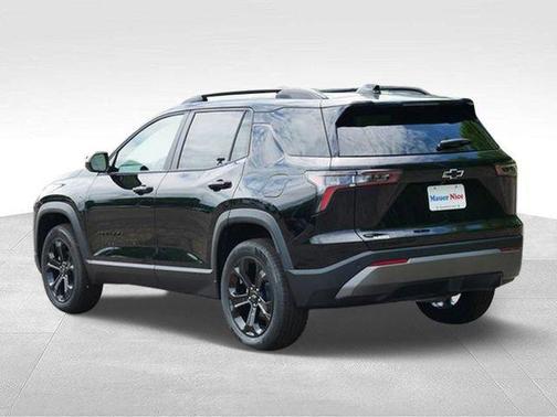 Black 2026 Chevrolet Equinox LT