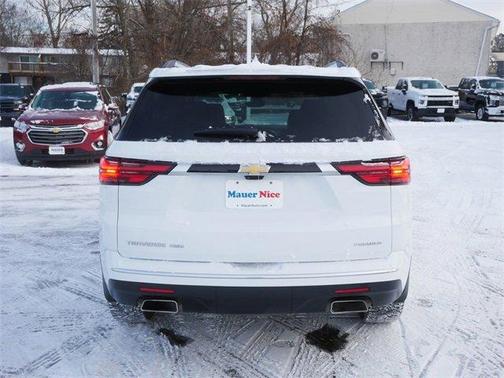 2023 Chevrolet Traverse Premier
