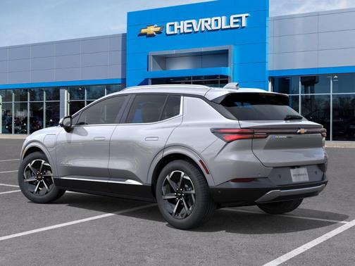 2025 Chevrolet Equinox EV LT 2