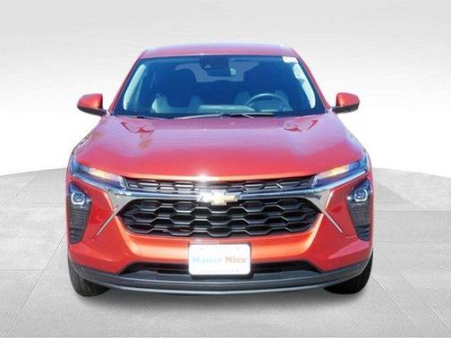 Cayenne Orange Metallic 2024 Chevrolet Trax LS