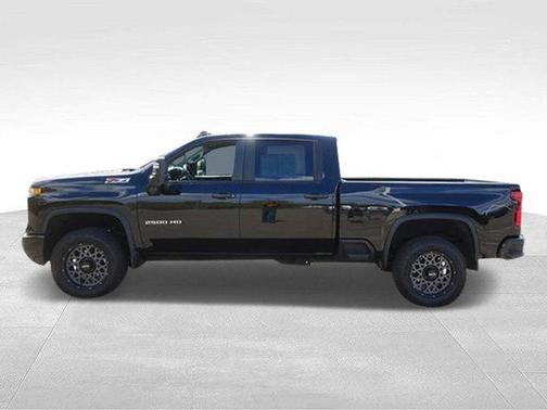 Black 2024 Chevrolet Silverado 2500 Custom