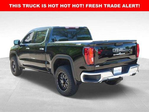 Onyx Black 2023 GMC Sierra 1500 SLT