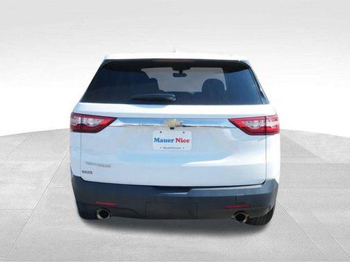 Summit White 2020 Chevrolet Traverse LS