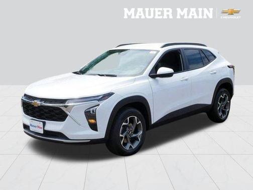 Summit White 2024 Chevrolet Trax LT