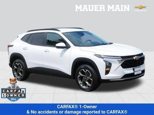 Summit White 2024 Chevrolet Trax LT