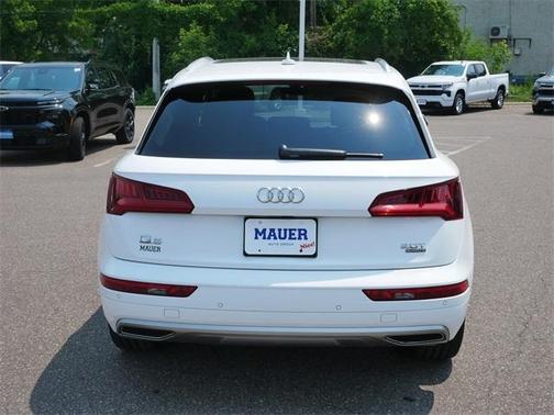 2018 Audi Q5 2.0T Premium Plus