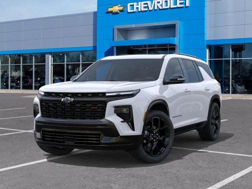 White 2026 Chevrolet Traverse RS