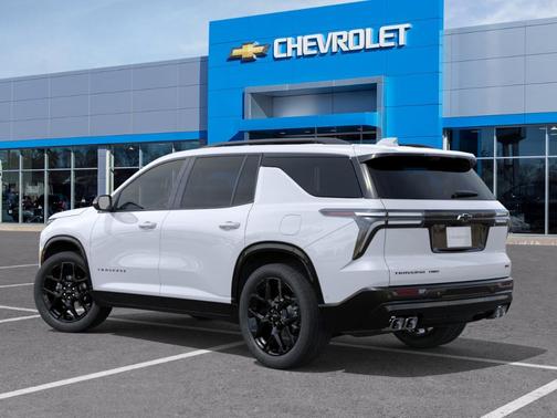 White 2026 Chevrolet Traverse RS