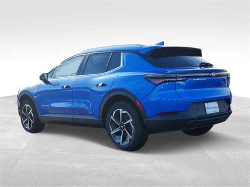 2026 Chevrolet Equinox EV LT 2