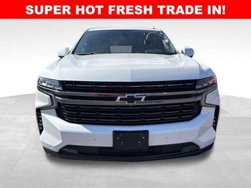 Iridescent Pearl Tricoat 2022 Chevrolet Tahoe RST