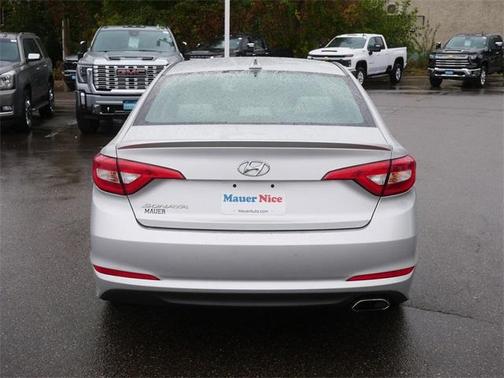 2017 Hyundai SONATA Base