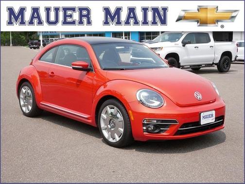 2018 Volkswagen Beetle 2.0T SE
