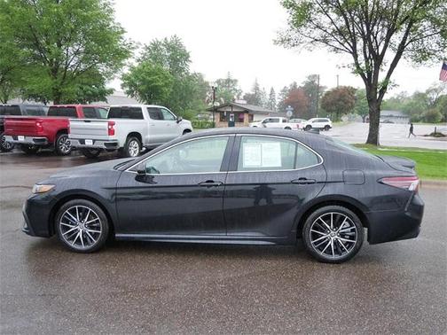 2021 Toyota Camry SE Nightshade