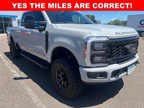 Avalanche 2025 Ford F-350 Lariat Super Duty