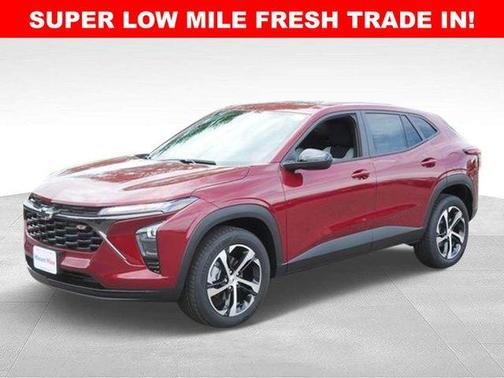 Crimson Metallic 2024 Chevrolet Trax 1RS