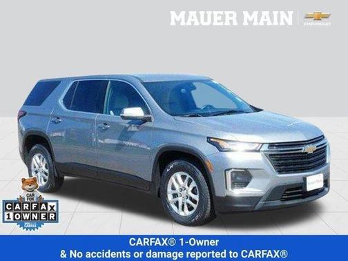 Sterling Gray Metallic 2023 Chevrolet Traverse LS