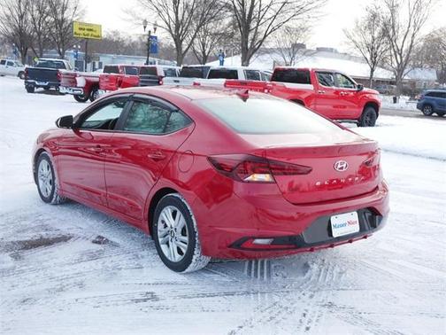 2020 Hyundai ELANTRA SEL