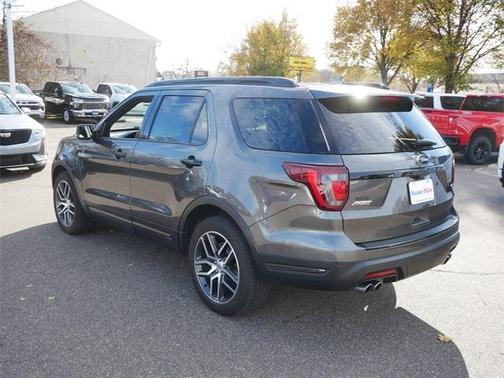 2018 Ford Explorer sport