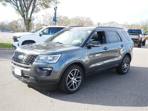 2018 Ford Explorer sport