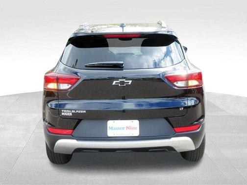 Mosaic Black Metallic 2023 Chevrolet Trailblazer LT