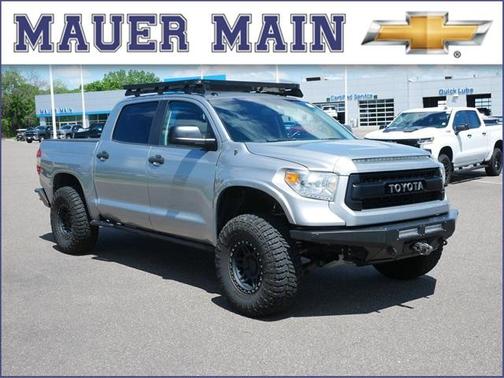 2017 Toyota Tundra SR5