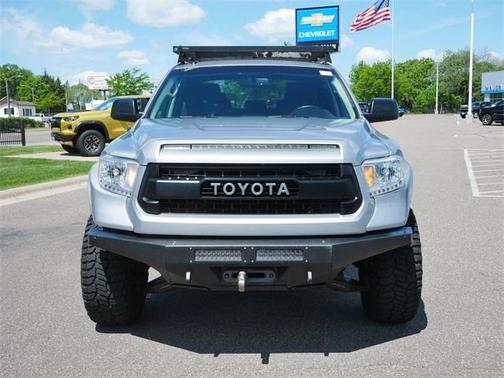 2017 Toyota Tundra SR5