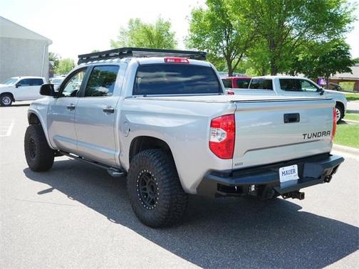 2017 Toyota Tundra SR5