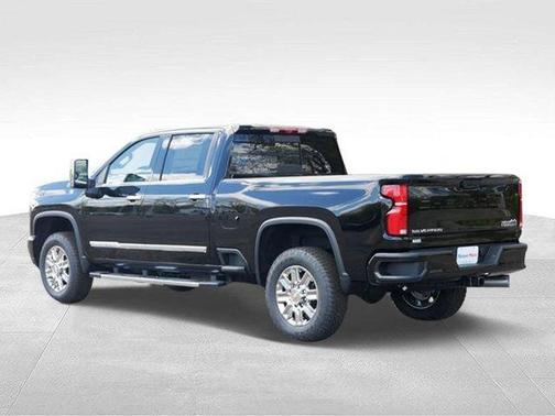 Black 2026 Chevrolet Silverado 3500 High Country